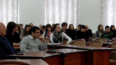 Встреча грузинских НПО с преподавателями и студентами СОГУ