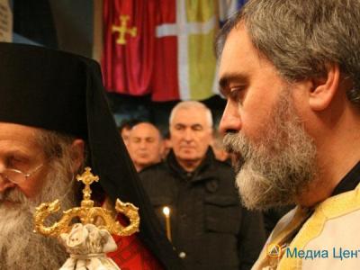 Епископ Амвросий Мефонский и Иерей Иаков Хегатуров