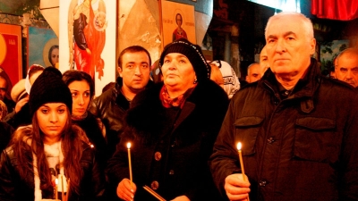 Уполномоченный президента по вопросам религии Соня Хубаева и президент Южной Осетии
