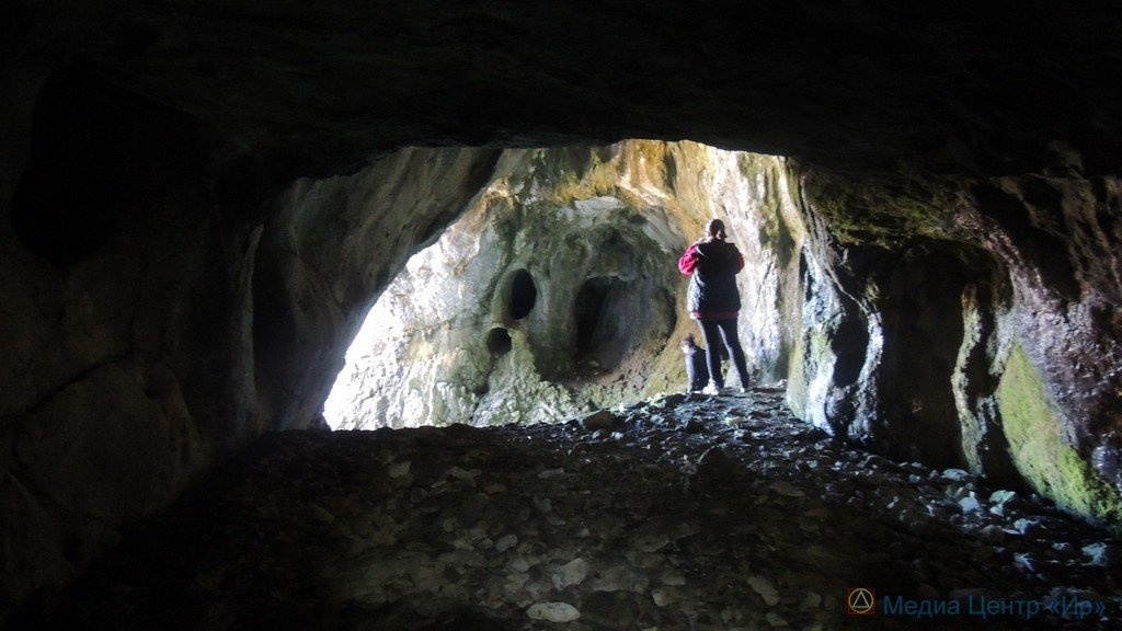 Цонская пещера