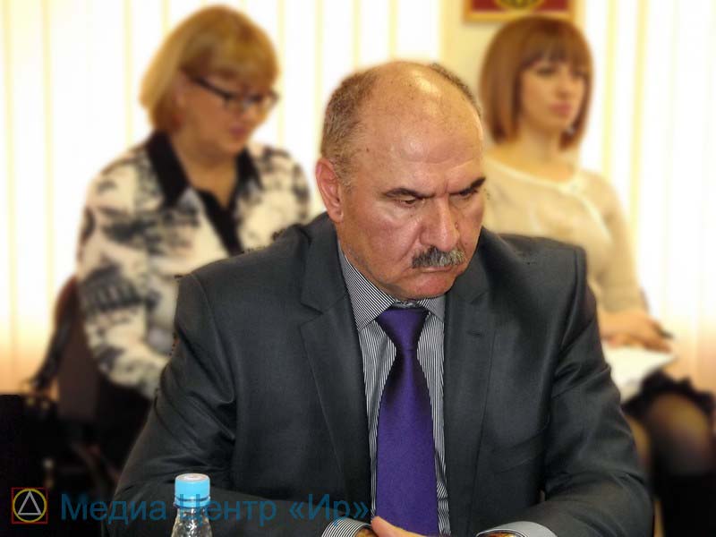 Председатель парламента Станислав Кочиев